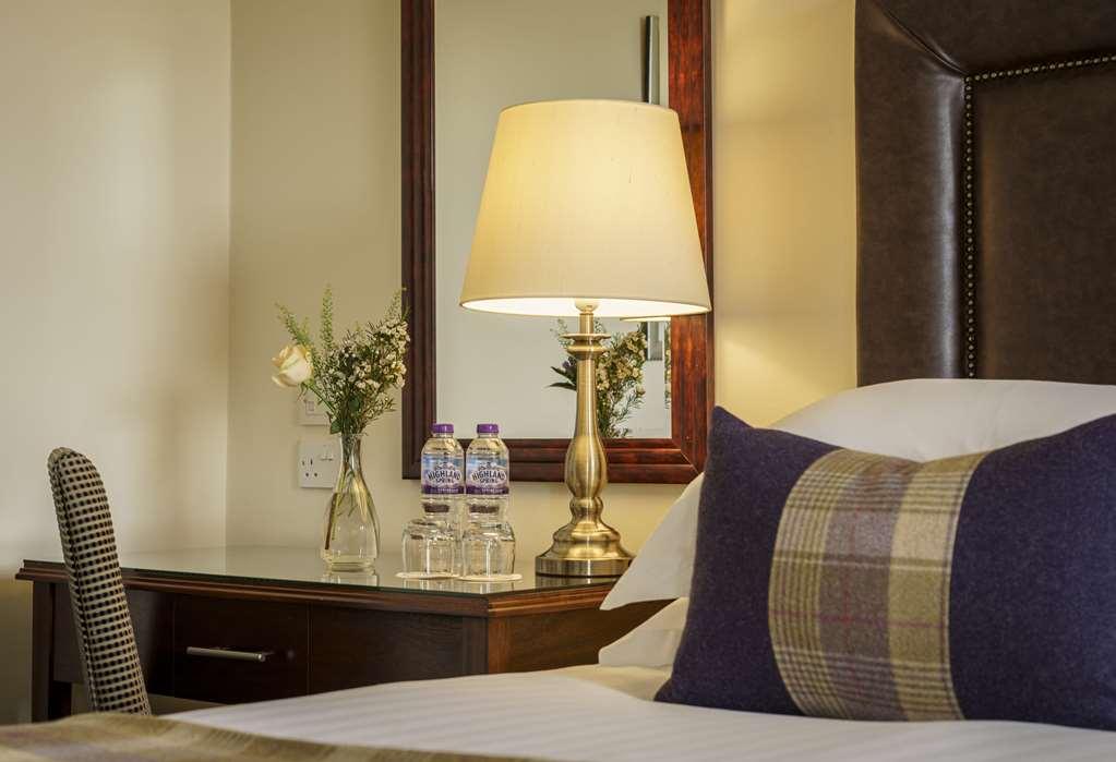 Macdonald Elmers Court Hotel Lymington Zimmer foto