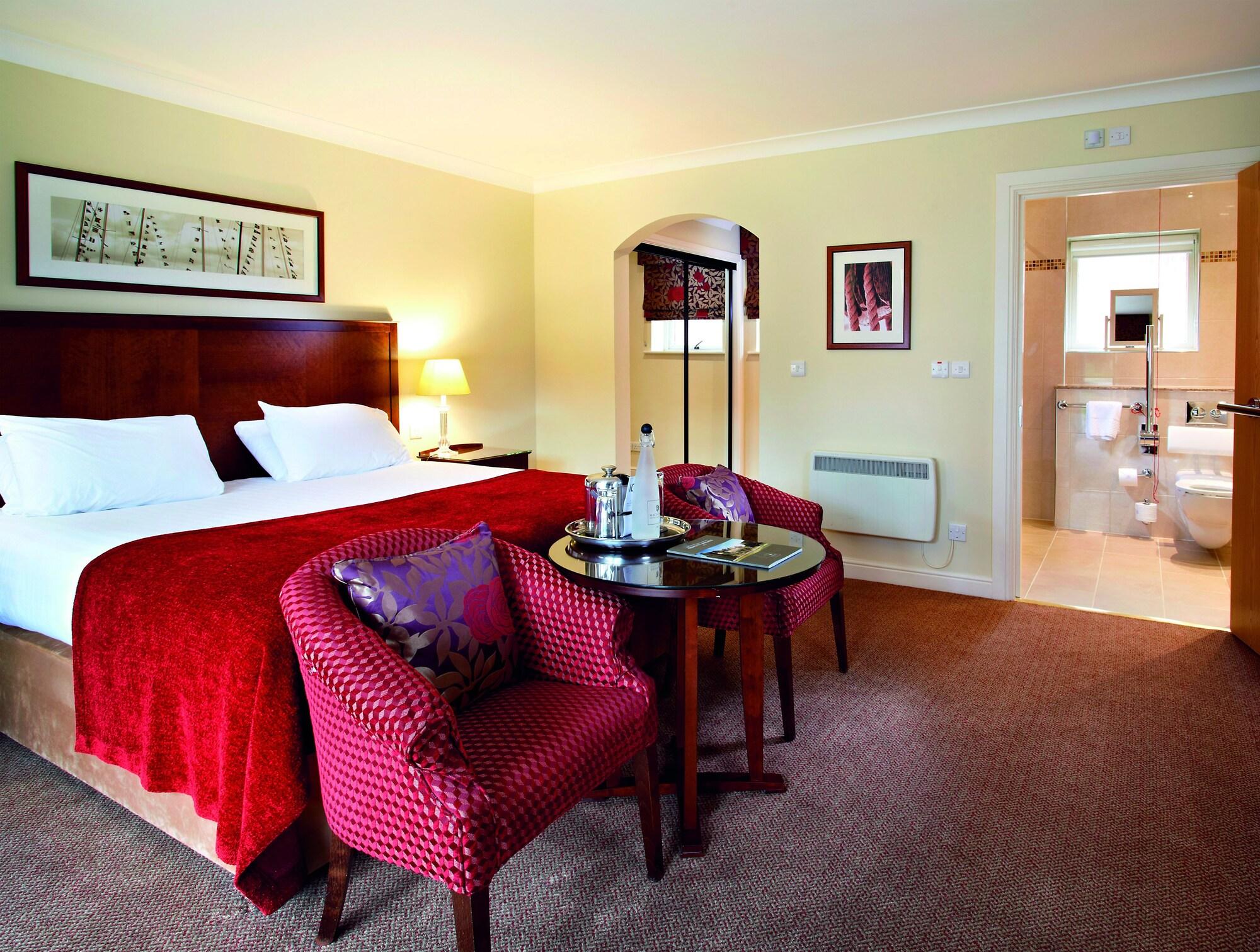 Macdonald Elmers Court Hotel Lymington Exterior foto